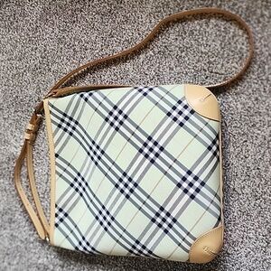 NEW BURBERRY BLUE LABEL